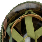 Casque complet parachutiste version M1-C Market Garden de NCO du 506th PIR de la 101st Abn, gros plan de l'avant intérieur.