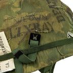 Casque M1 Vietnam LZ X-RAY - Vue de la boucle de jugulaire en reproduction