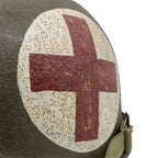 Casque Complet Infanterie Pattes Mobiles Battle Battered Mon Casque M1 Combat Medic 4 Panneaux vue en gros plan du panneau latéral.