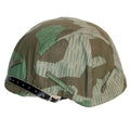 Couvre casque allemand camouflage Éclat ou Splinter vue sur un casque