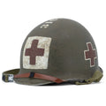 US M1 Combat-Medic-Helm, McCord-Helmglocke 970A, Dreiviertelansicht, rotes Kreuz auf weissem Feld und seitliches Kreuz mit weisser Umrandung