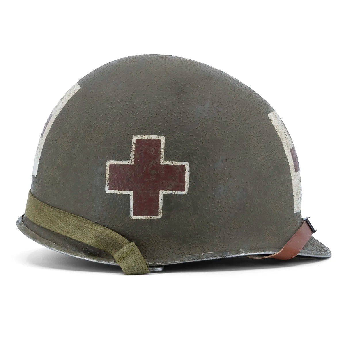 US M1 Combat-Medic-Helm, McCord-Helmglocke 970A, Seitenansicht, rotes Kreuz mit weisser Umrandung auf strukturierter Olive-Drab-Lackierung