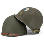Casque Complet Infanterie Original Schlueter et liner Firestone version 29th ID 2nd Lieutenant Battle Battered coque posé sur le liner.