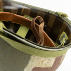 Casque Complet Infanterie - Original McCord 501A vue intérieur de la jugulaire en cuir du liner.