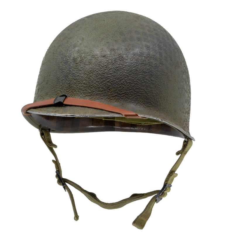 Casque Complet Parachutiste 517th PRCT coque McCord liner Firestone Battle Battered Mon Casque M1 vue de 3/4 avant.