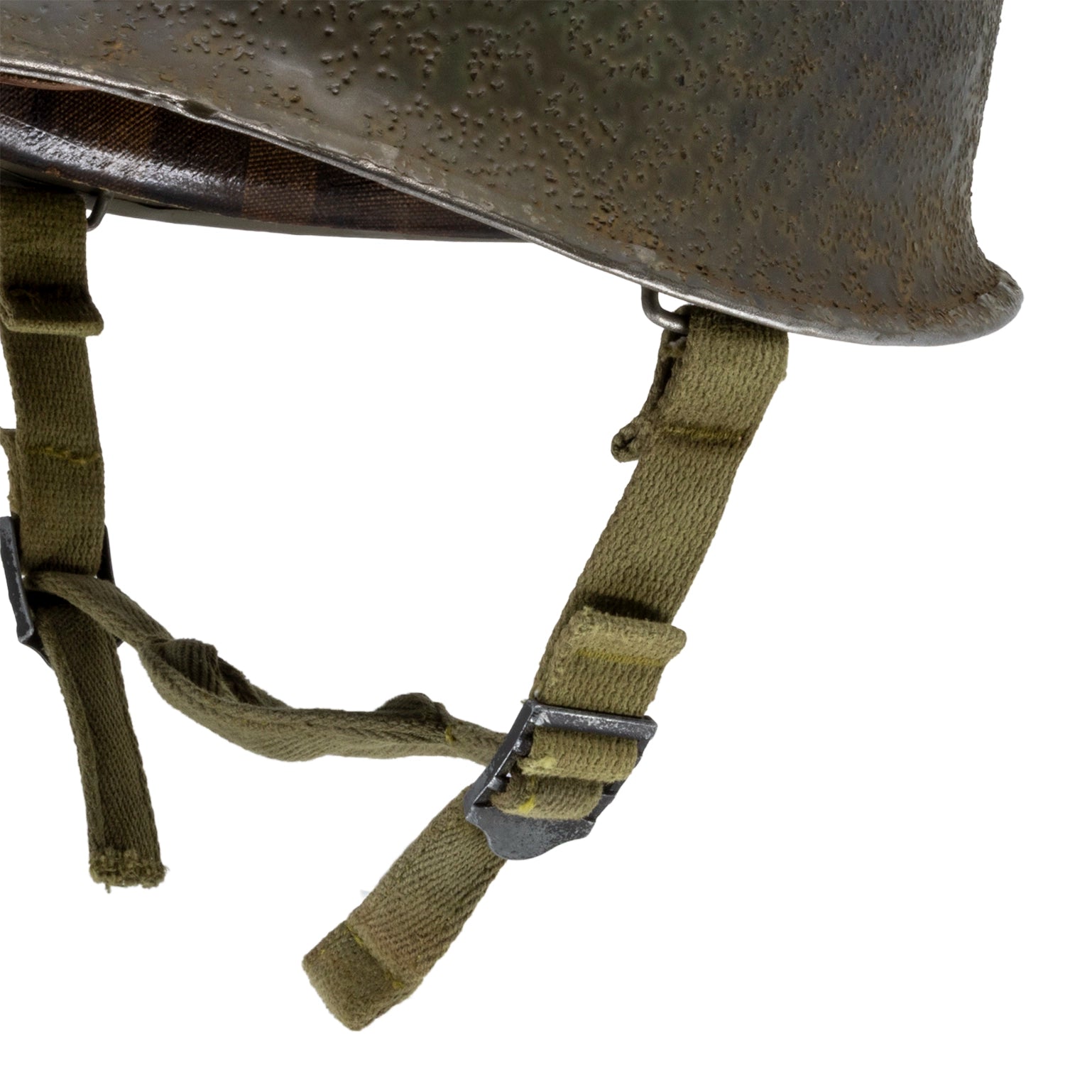 Casque Complet Parachutiste 517th PRCT coque McCord liner Firestone Battle Battered Mon Casque M1 vue des jugulaires rigger made typique de l'unité.