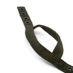 Mentonnière en tissu pour sous casque parachutiste M1 après guerre avec marquage US vue de profil