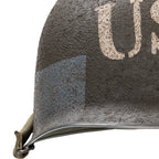 Coque de casque du 2nd Naval Beach Battalion gros plan latéral