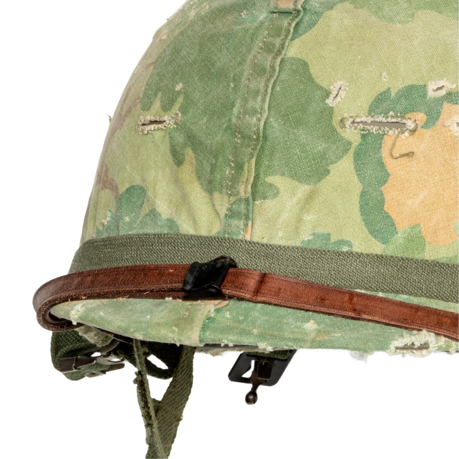 Casque Complet Vietnam Parachutiste Edition Limitée précoce vue de la jugulaire du liner