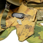 Casque complet Vietnam Battle Battered en édition limitée Point Man gros plan des accessoires 1