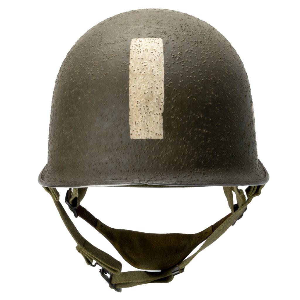 Vue arrière du casque complet parachutiste "Battle Battered" 326th Engineer Bn Major Hugh A. Mozley