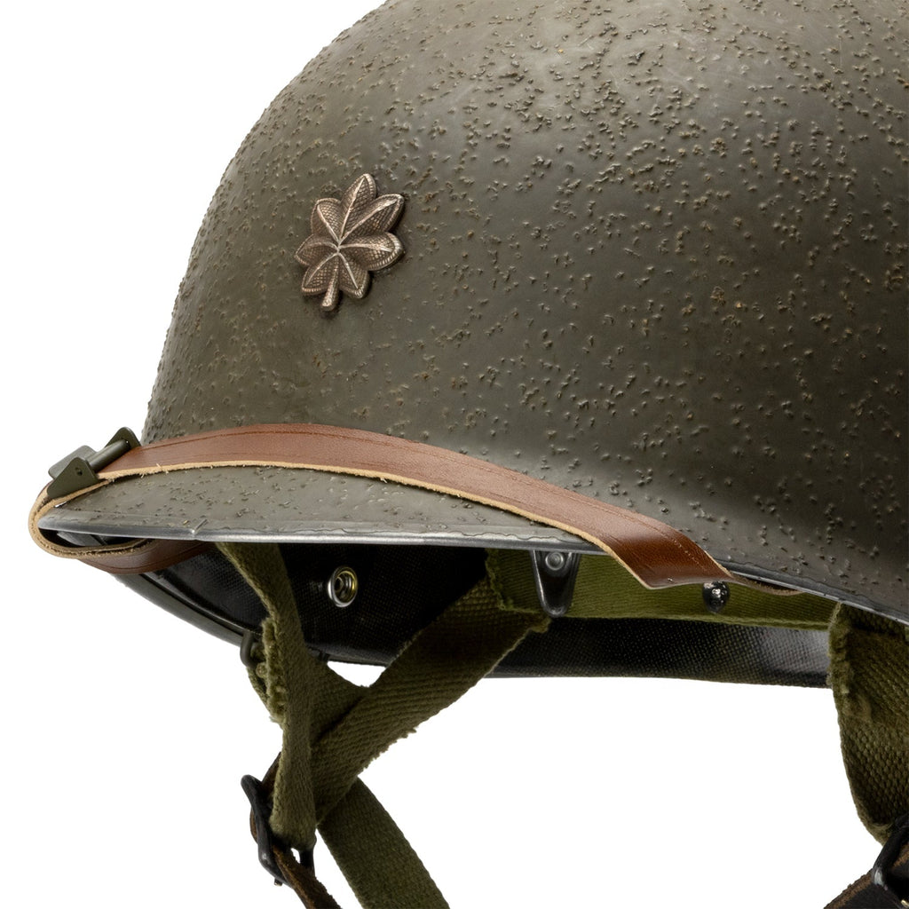 Gros plan insigne avant Major "Battle Battered" 326th Engineer Bn Major Hugh A. Mozley