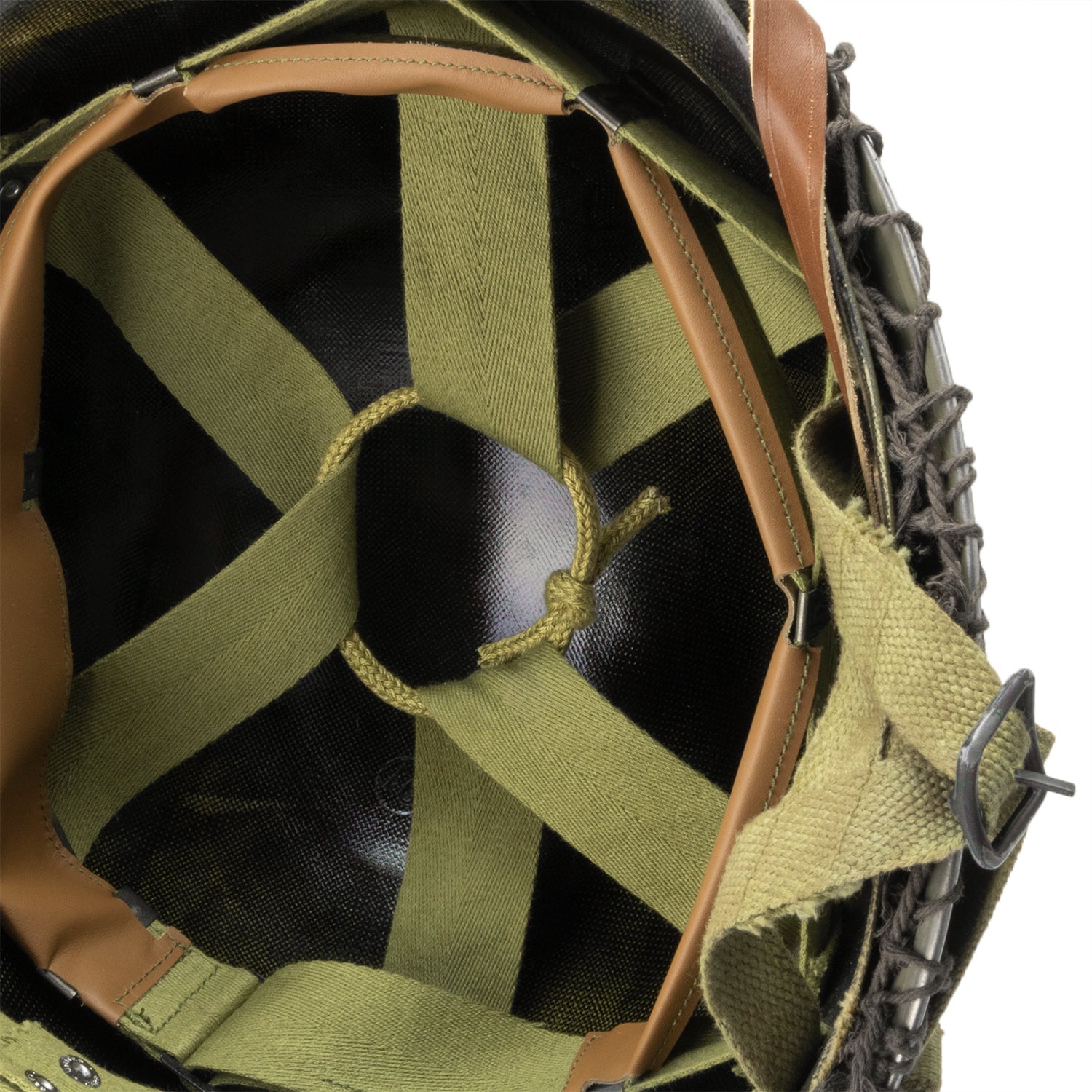 Gros plan intérieur du sous casque "Battle Battered" 326th Engineer Bn Major Hugh A. Mozley