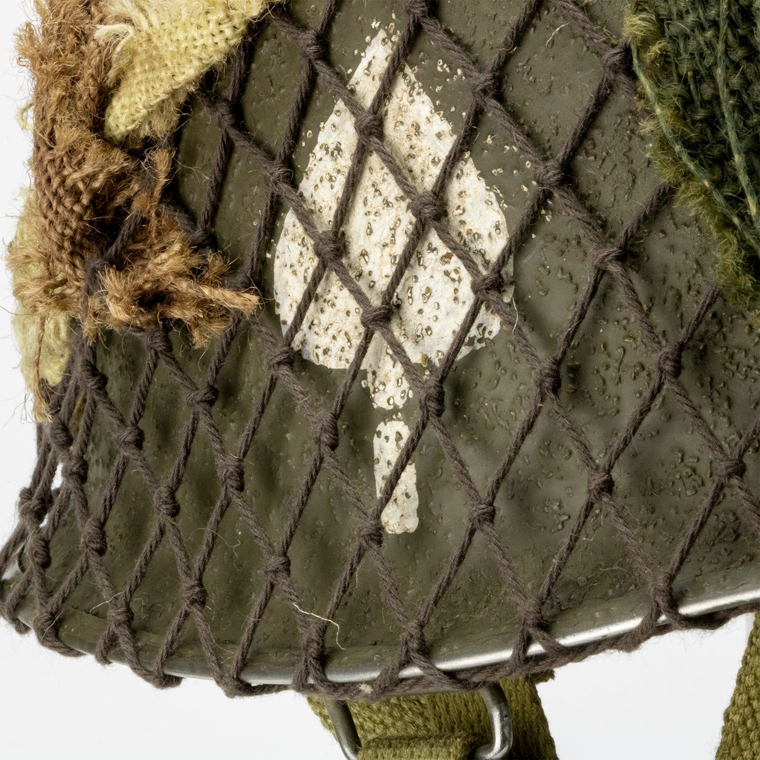 "Battle Battered" 506th PIR Cpl Don Rinehart "Battle Battered" 506th PIR Cpl Don Rinehart - Mon Casque M1