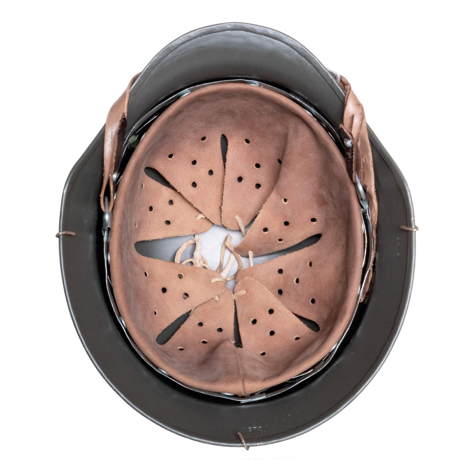 Vue intérieure du casque Allemand Stahlhelm M40 Battle Battered 2 ton Normandie