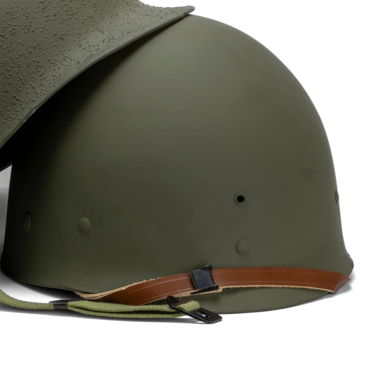 Casque Complet US M1 fabrication McCord 544C et liner International Moulded Plastics IMP gros plan de l'avant du liner.