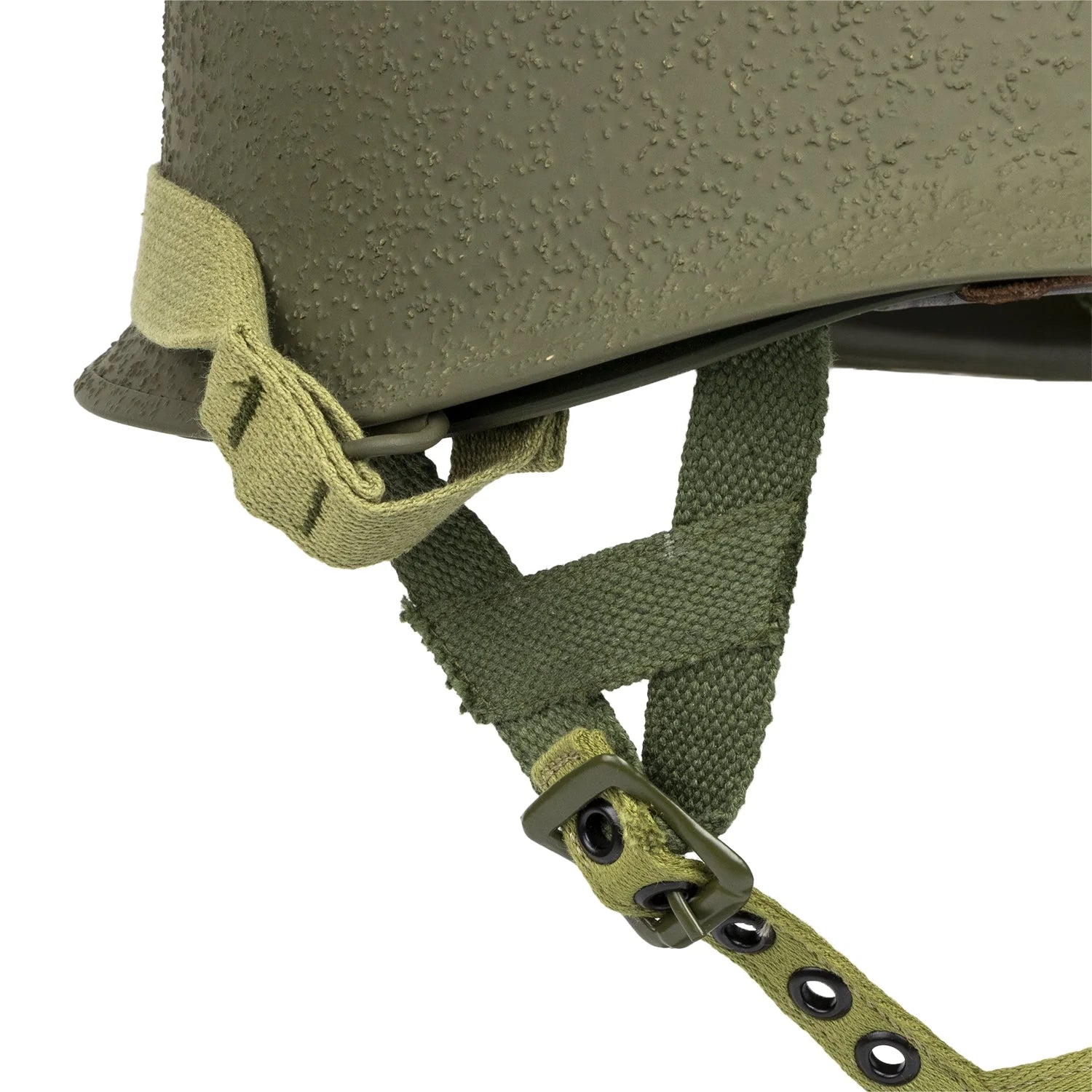 Casque Complet Parachutiste M1C vu en gros plan des A Yokes Westinghouse Olive Drab 7 et de sa mentonnière en tissu.