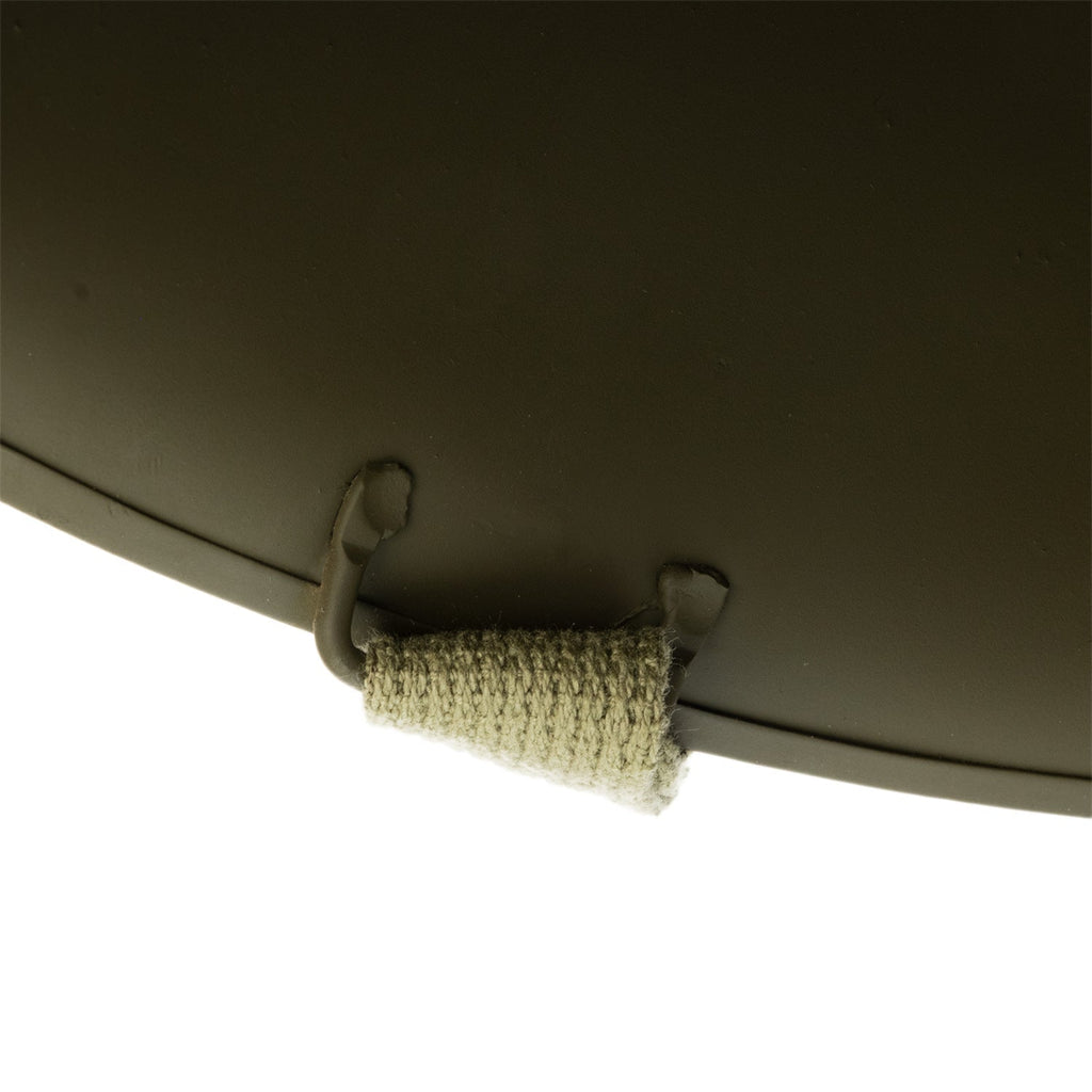 Coque de casque type US M1 en reproduction à pattes fixes vue du pontet fixe