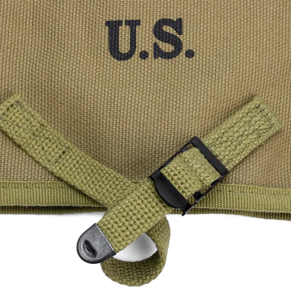Housse de pelle M-1910 US WW2 militaria  vue du marquage.