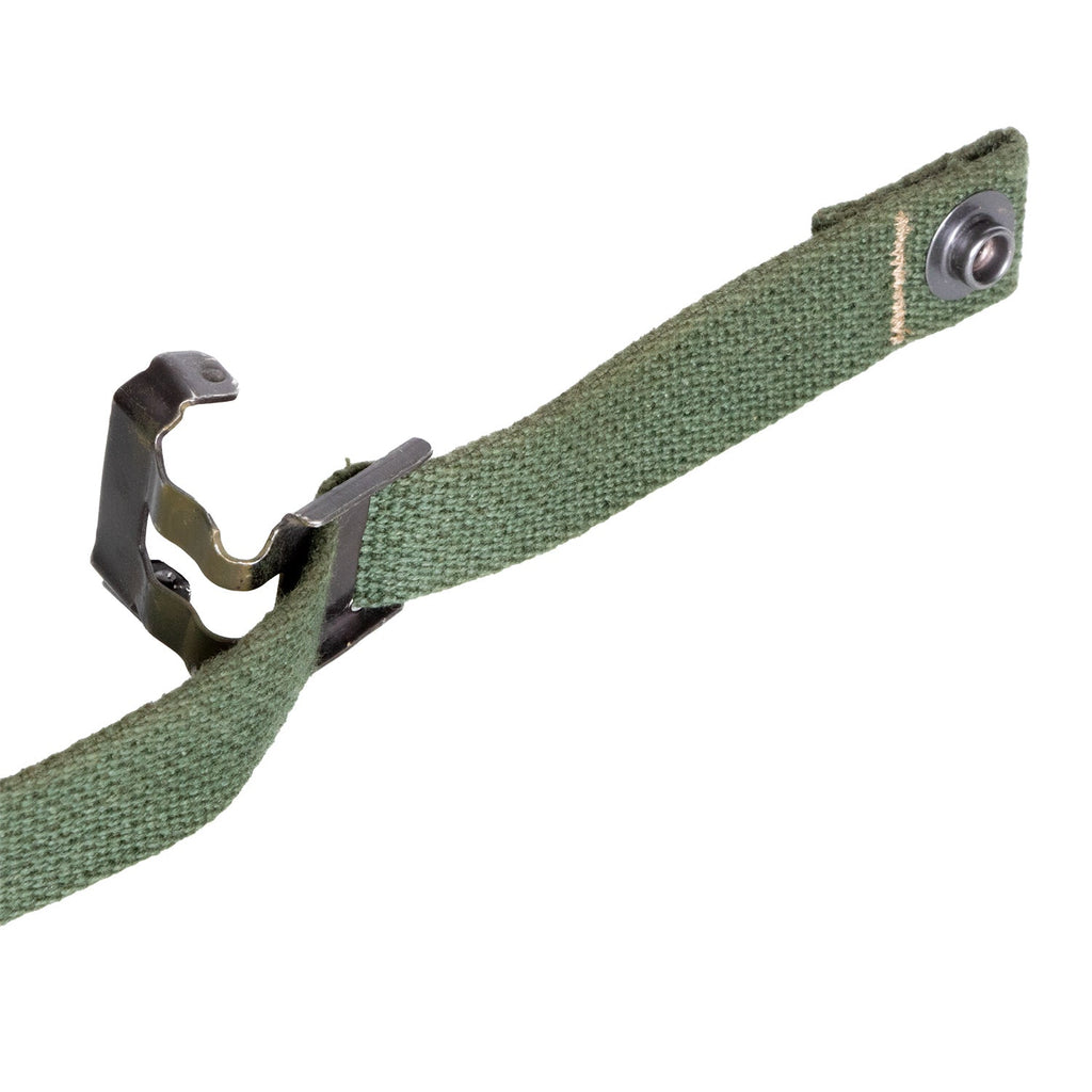 Jugulaire parachutiste version Vietnam pour casque parachutiste Vietnam gros plan sur le bouton pression