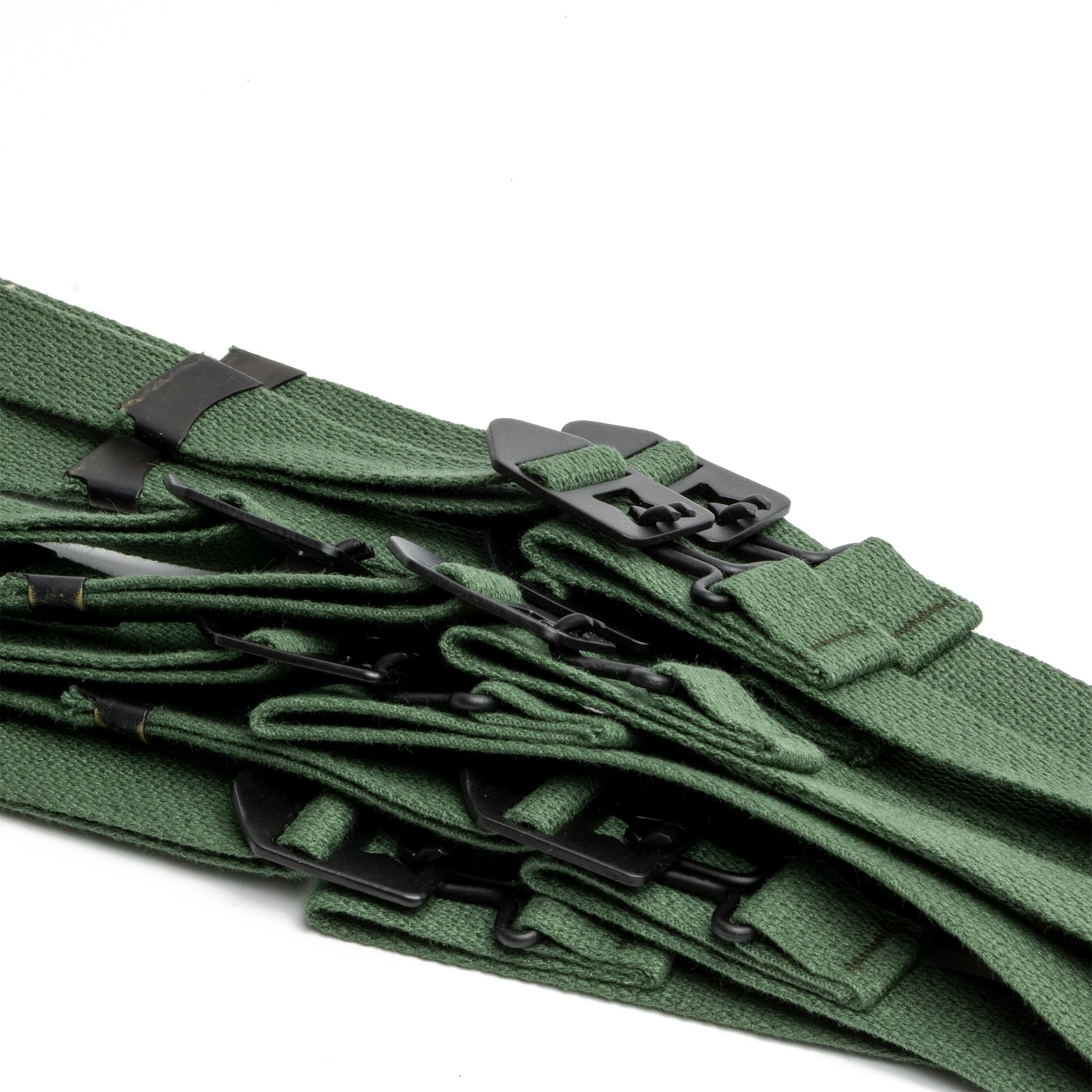 Jugulaire casque lourd US M1 type late war couleur OD#7 gros plan des boucles