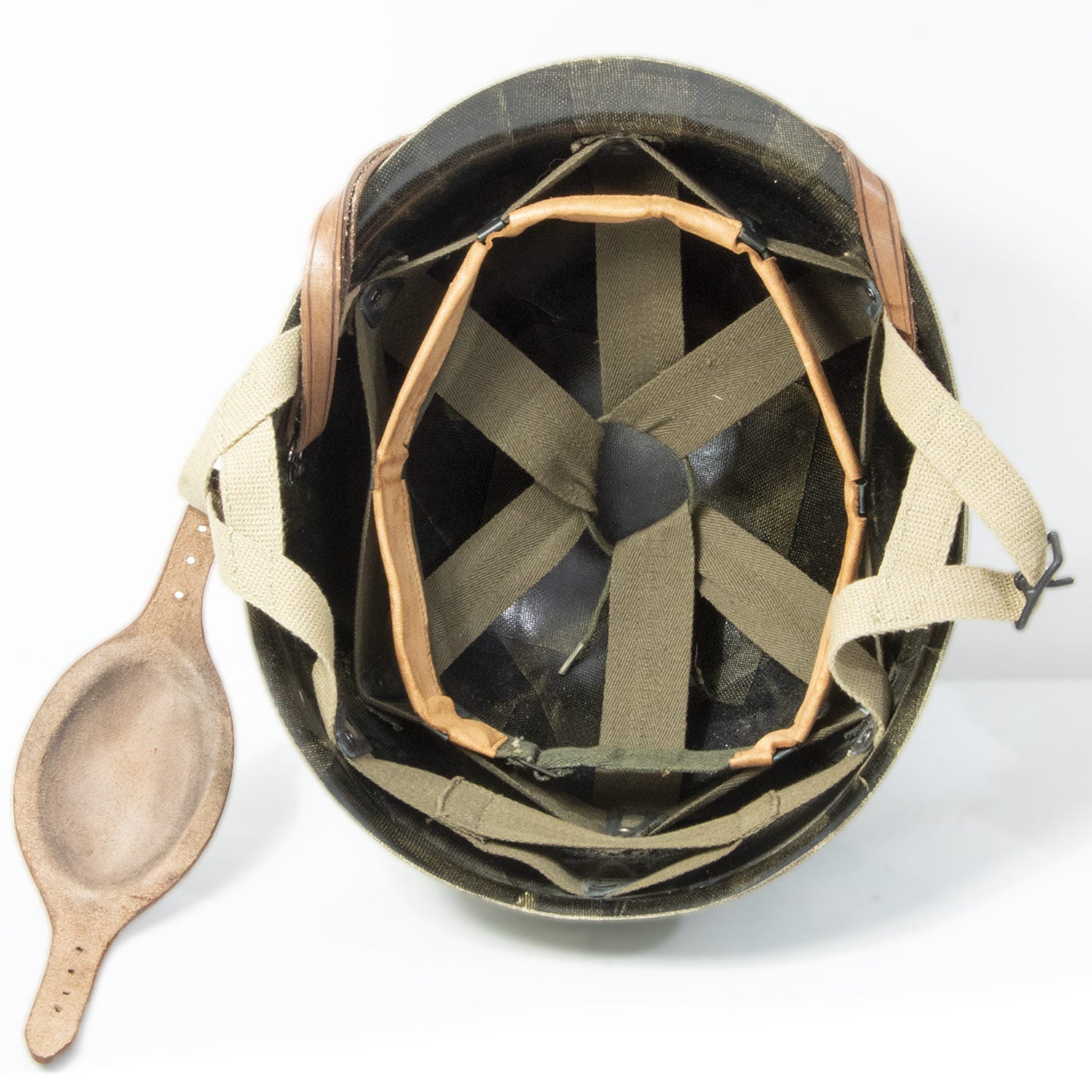 Sous casque fibre US M1 version parachutiste vue intérieure