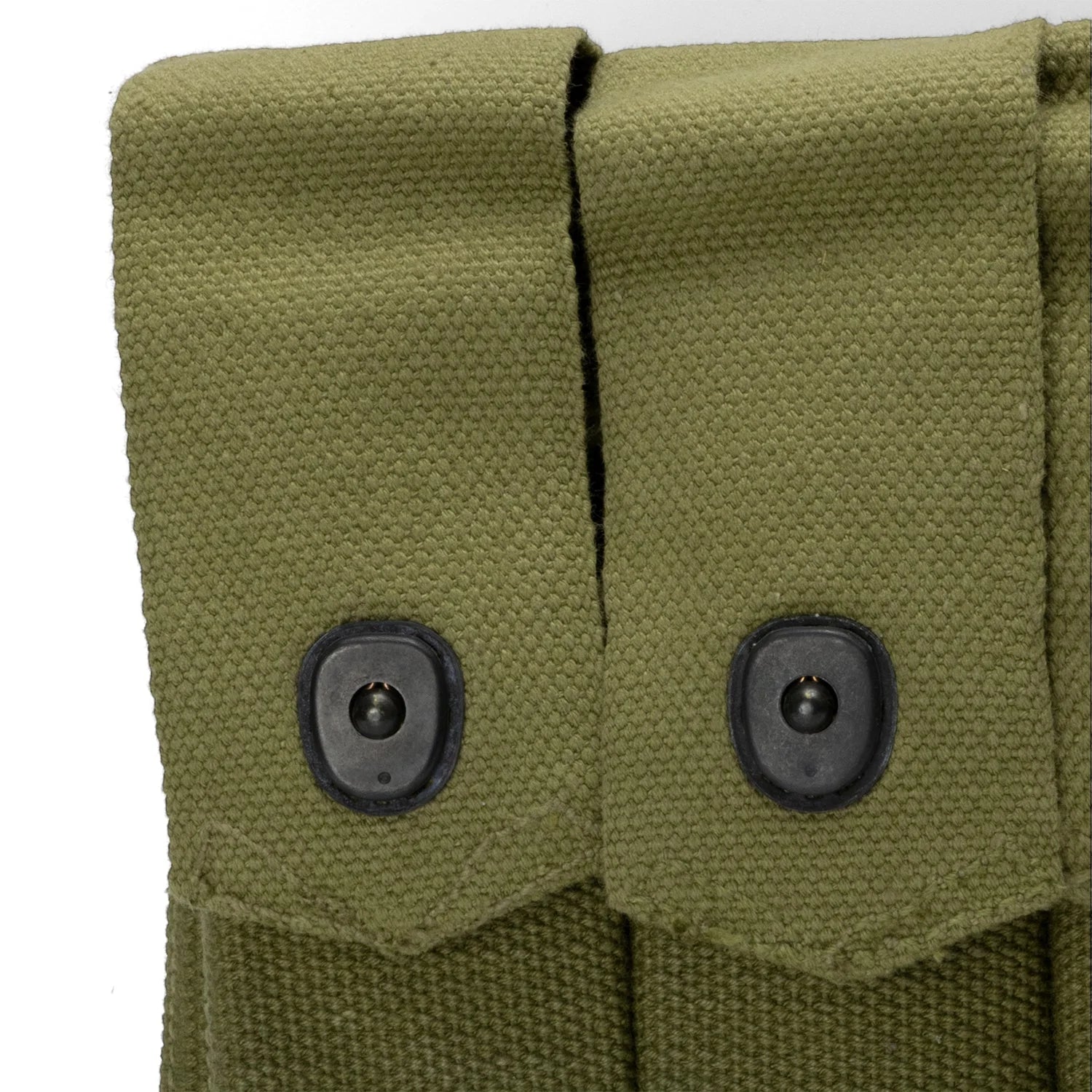 Porte-Chargeurs Thompson 1943 - Original gros plan des boutons pression 1