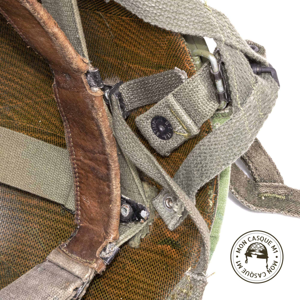 Casque Complet Vietnam Edition Limitée Leatherneck vue en gros plan du bouton pression du sous casque