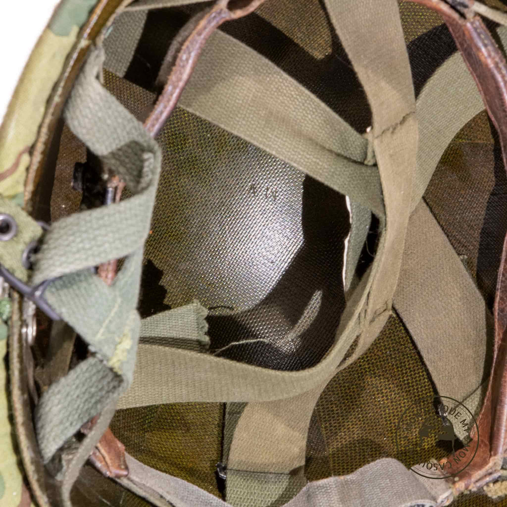 Casque US M1 Vietnam Héliporté avec couvre casque Mitchell vue intérieure 3