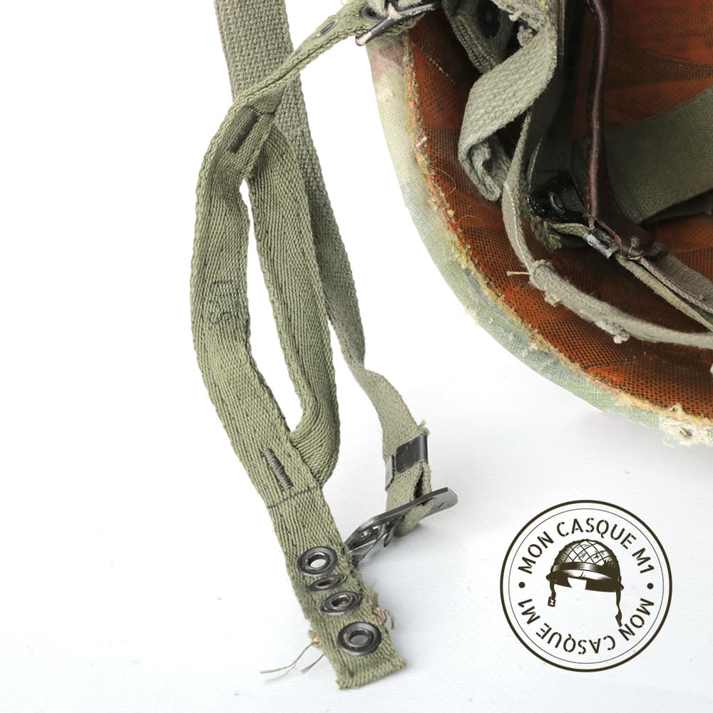 Casque Complet Parachutiste Vietnam mentonnière tissu du liner