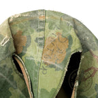 Casque Complet Parachutiste Vietnam marquage du soldat sur le couvre casque Mitchell