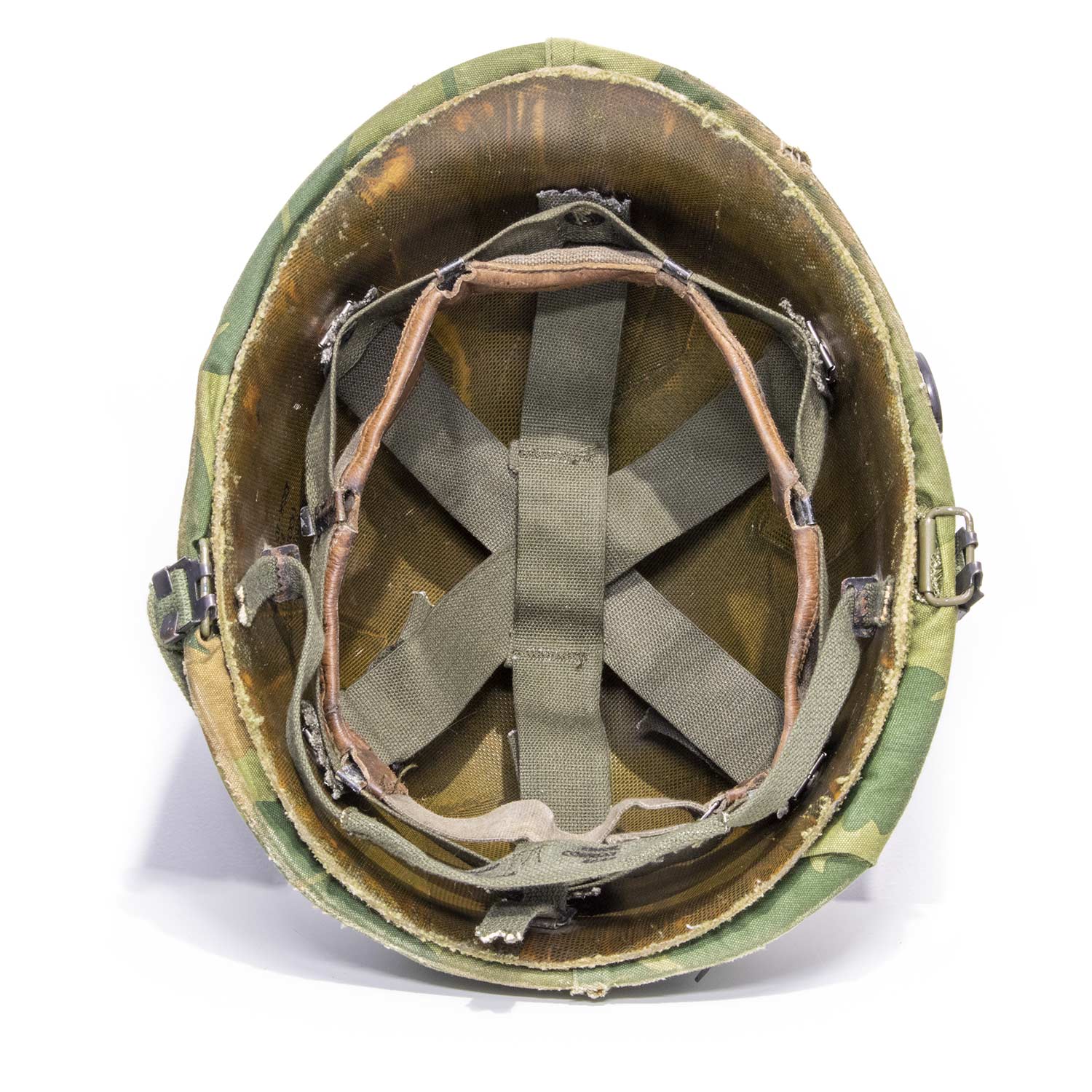 Casque Complet Vietnam US M1 The Artist accessoires vue intérieure