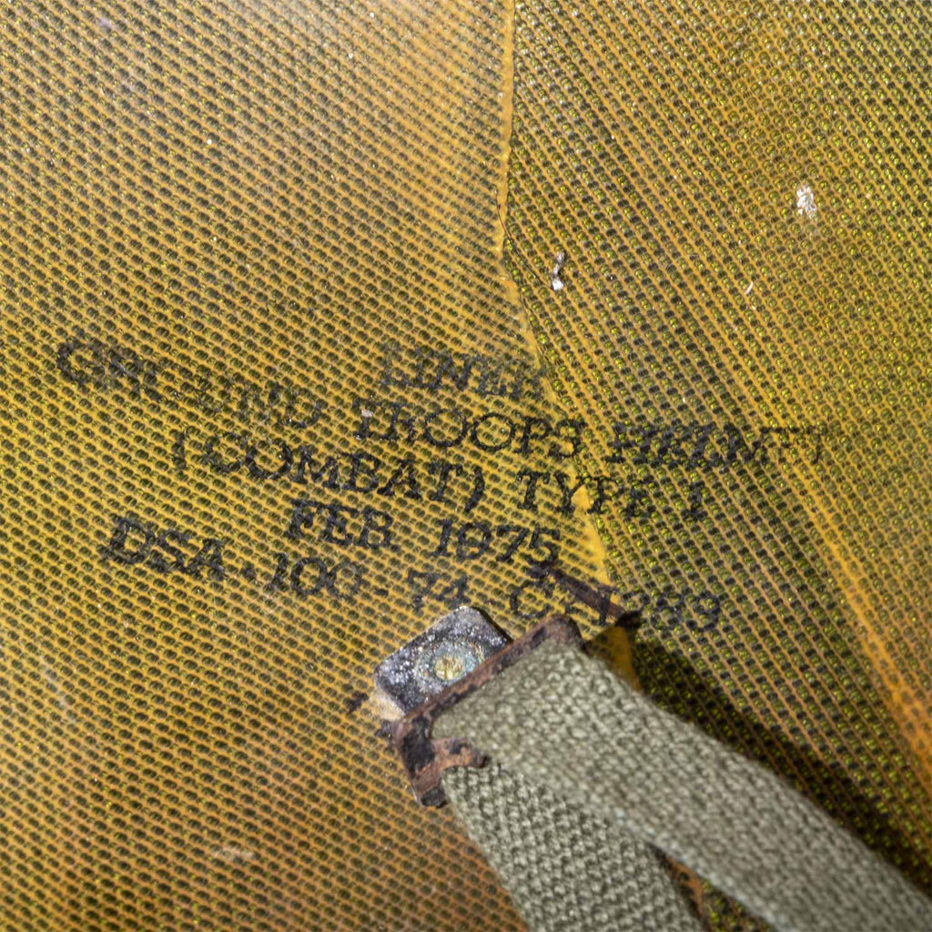 Casque Complet Vietnam US M1 The Artist accessoires marquage du liner 1975