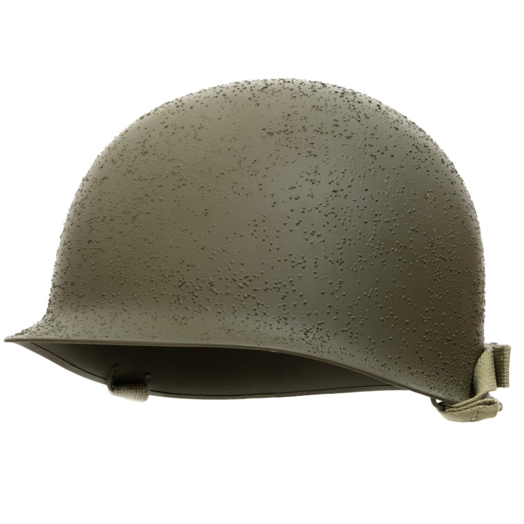 Coque de casque type US M1 en reproduction à pattes fixes vue de 3/4